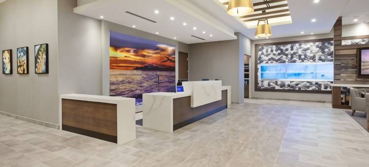 奥兰治县亨廷顿海滩SpringHill Suites酒店(SpringHill Suites Huntington Beach Orange County)图片