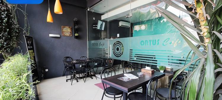 日惹詹姆波尔日出酒店(Sunrise Hotel Jombor Jogja)图片
