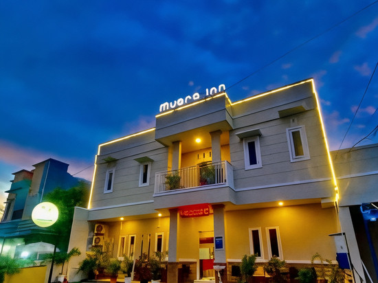 特尔纳特穆拉旅馆