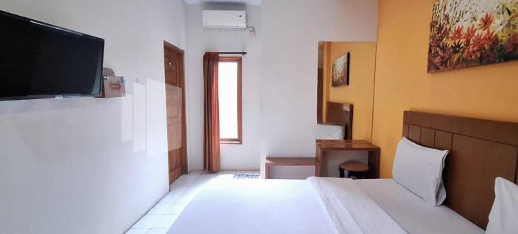 涅槃酒店塞图兰米特拉红门酒店(Nirvana Inn Seturan Mitra RedDoorz)图片