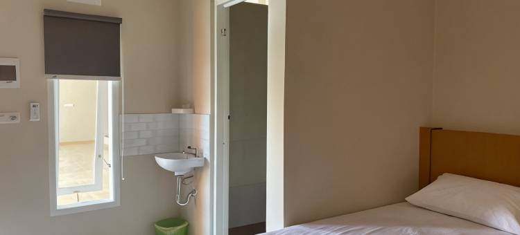 尼察宾馆帕卢-红伙伴(Nietsa Guest House Palu RedPartner)图片