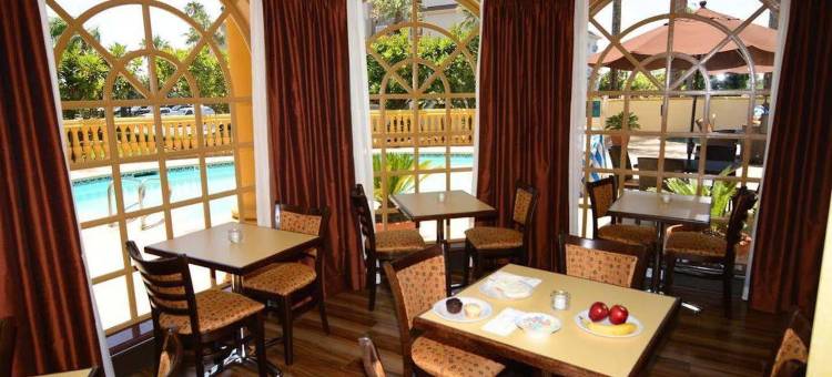 万豪城市快捷酒店圣塔安那/橙县机场(City Express by Marriott Santa Ana/Orange County Airport)图片