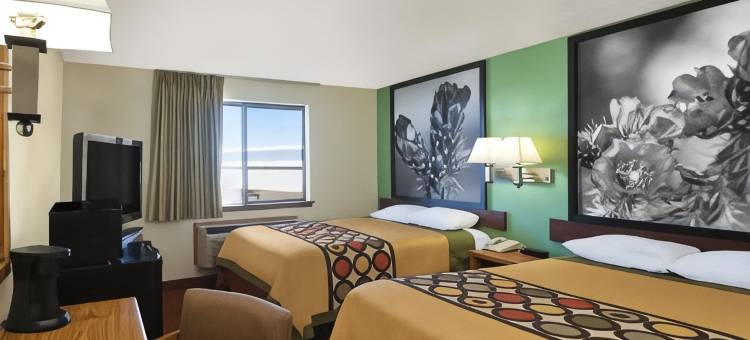 速8酒店-由温德姆管理-阿拉莫戈多/白沙(Super 8 by Wyndham Alamogordo/White Sands)图片