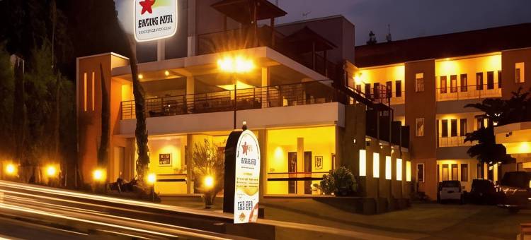 塔旺曼谷明星酒店(Hotel Bintang Tawangmangu)图片