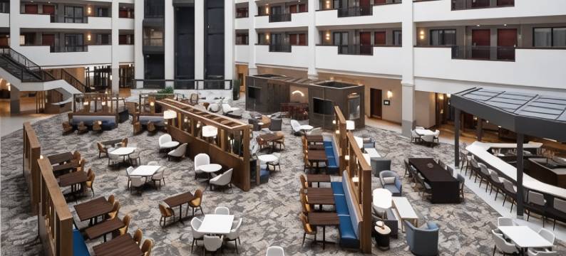 林肯希尔顿安泊酒店(Embassy Suites by Hilton Lincoln)图片