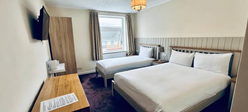 哥伦比亚酒店(The Columbia Hotel)图片