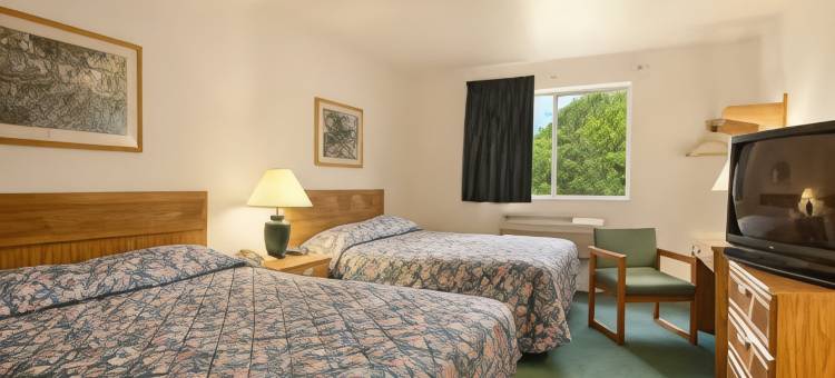 卡农斯堡-匹兹堡速8酒店(Super 8 by Wyndham Canonsburg/Pittsburgh Area)图片