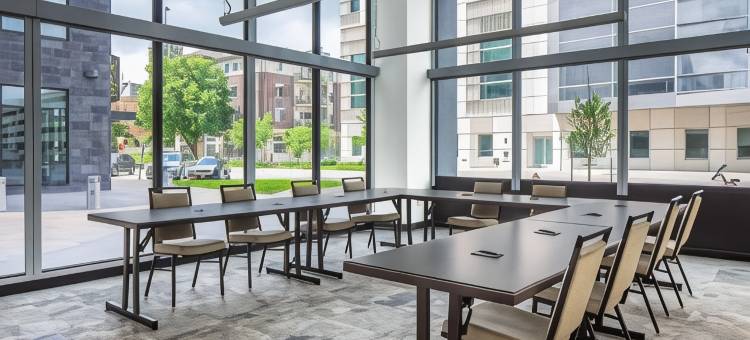 爱荷华城源宿酒店(Element Iowa City)图片