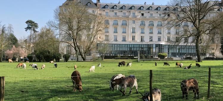 凡尔赛特里亚农宫华尔道夫酒店(Waldorf Astoria Versailles - Trianon Palace)图片