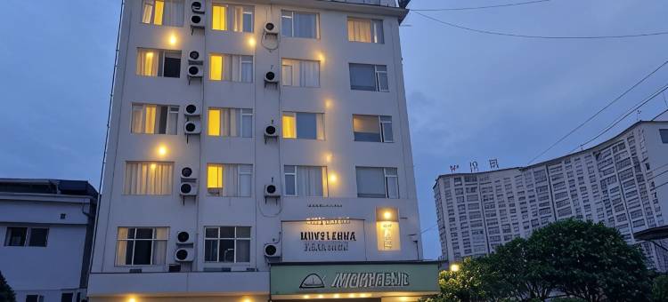 屋上白居WhiteHouse美宿图片