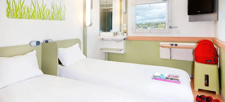 宜必思快捷布尔歇机场加罗纳酒店(Ibis Budget Aeroport le Bourget Garonor)图片
