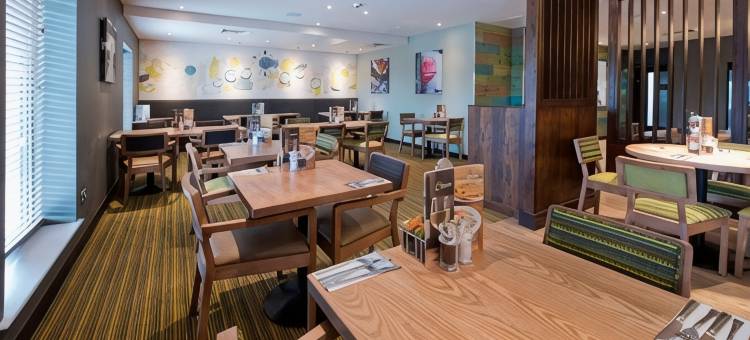 朴茨茅斯哈文特南普瑞米尔酒店(Premier Inn Portsmouth Havant South)图片
