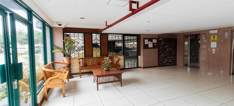 全景月亮步道红门酒店(RedDoorz @ Moonwalk Paranaque)图片