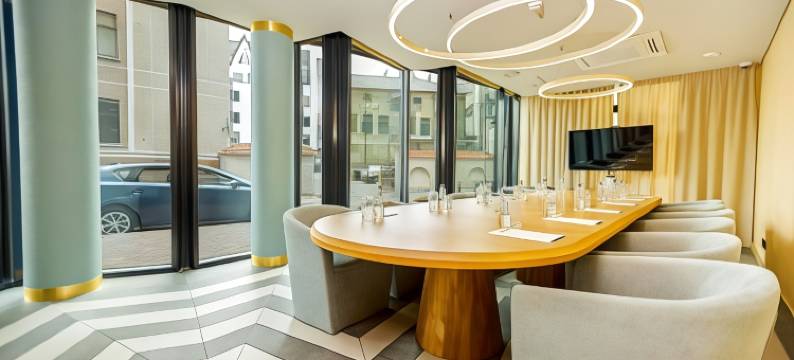 威尔顿河畔水疗酒店(Wellton Riverside Spa Hotel)图片