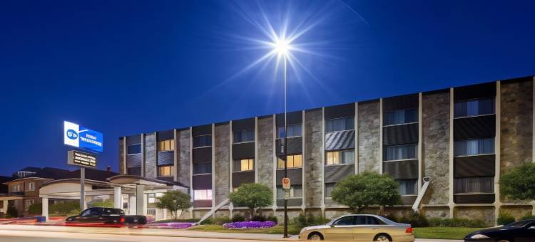 贝斯特韦斯特普拉斯密尔沃基西区(Best Western Plus Milwaukee West)图片