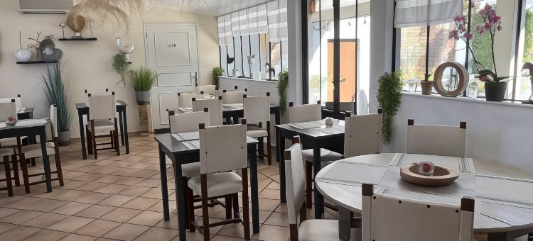 中世纪酒店(Hôtel le Médiéval - Parking Inclus & Accueil vélo)图片