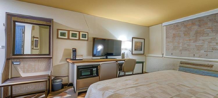 塔科马购物中心假日酒店(Holiday Inn Tacoma Mall)图片