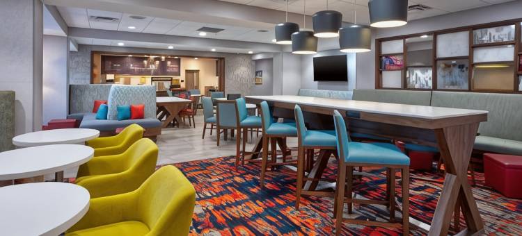 帕黎丝希尔顿欢朋酒店(Hampton Inn by Hilton Paris)图片