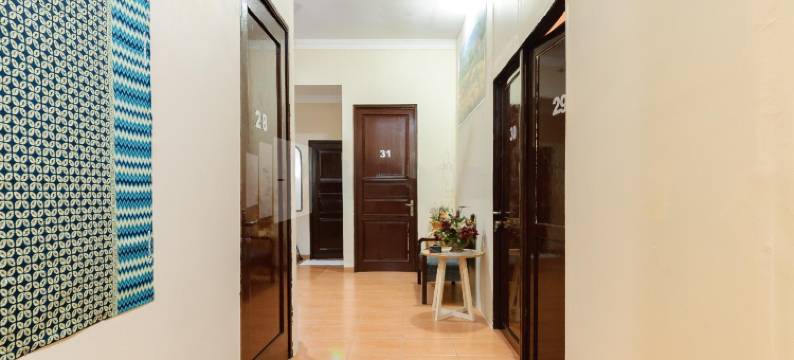 SR公寓-近芝布尔美特拉芝普特拉商场-红门酒店(SR Residence Near Mall Ciputra Cibubur Mitra RedDoorz)图片