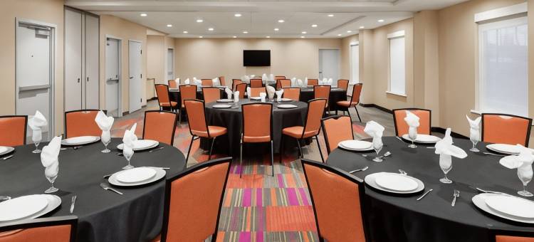 伍德布里奇波托马克米尔斯希尔顿惠庭酒店(Home2 Suites by Hilton Woodbridge Potomac Mills)图片