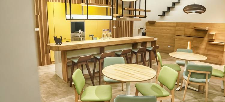 日月潭朵丽丝的家图片