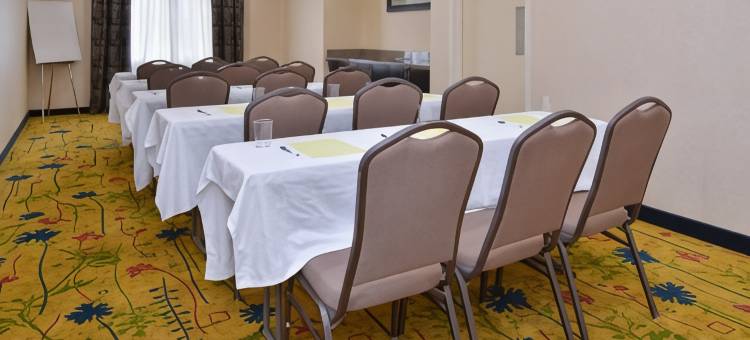 大教堂城希尔顿欢朋套房酒店(Hampton Inn & Suites by Hilton Cathedral City Palm Springs)图片