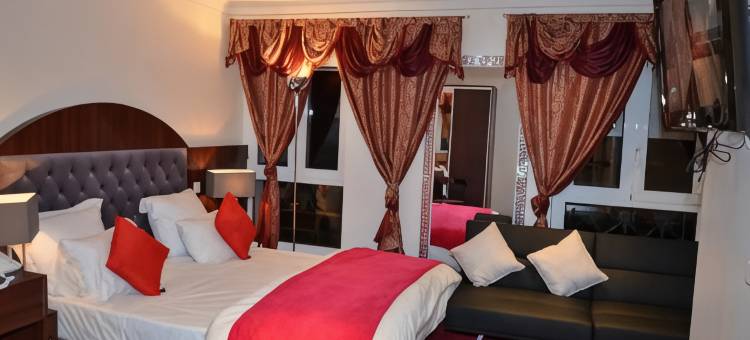 巴黎蒙马特高地雷吉娜酒店(Hotel Regina Montmartre)图片
