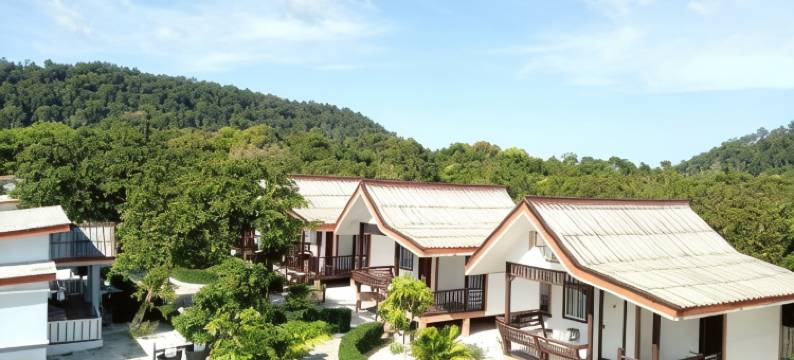 红色帆船度假村(Scarlet Sails Resort)图片