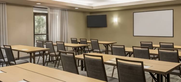 丹伯里万怡酒店(Courtyard Danbury)图片