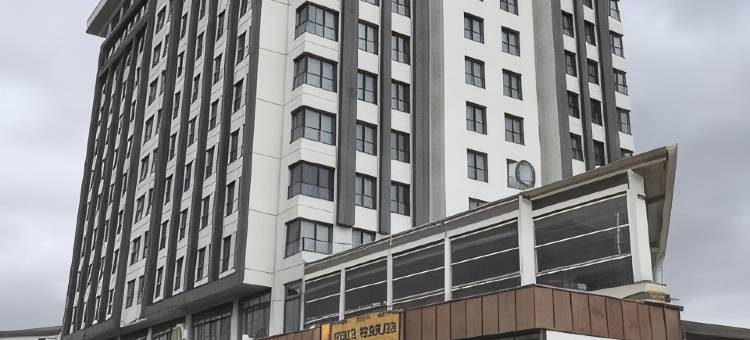 诺瓦维斯塔豪华套房酒店，雷迪森个人会员(Nova Vista Deluxe & Suites Hotel Eskisehir, a Member of Radisson Individuals)图片