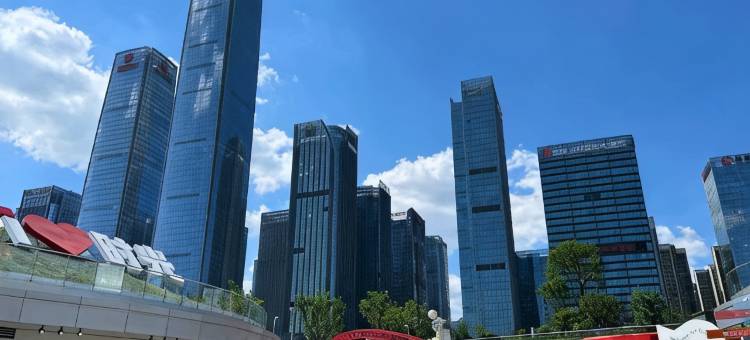 欢悦·TIME智能影院酒店(贵阳北站店)图片