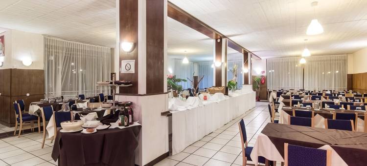 奇莫内埃克赛尔西奥酒店(Excelsior Hotel Cimone LowCost)图片