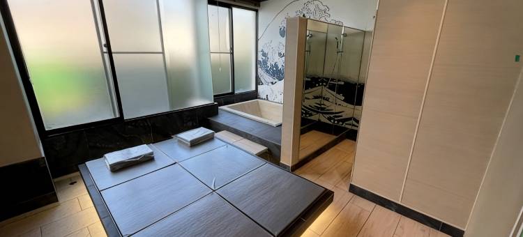 酒店 RIDE仅限成人(HOTEL RIDE (Adults Only))图片