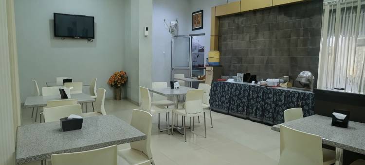 库德斯中心酒店(Hotel Central Kudus)图片