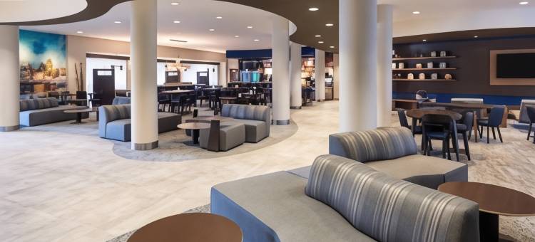劳德代尔堡机场邮轮码头万怡酒店(Courtyard Fort Lauderdale Airport & Cruise Port)图片