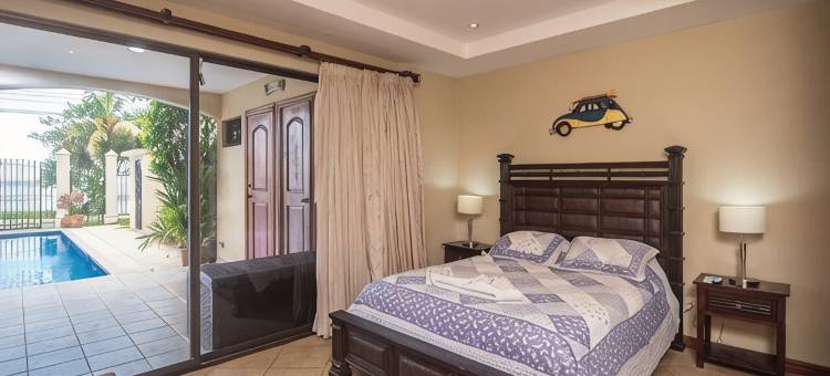 9 Br Luxury Oceanfront Villa South End of Jaco Beach, Nicest Part of Jaco Beach!图片