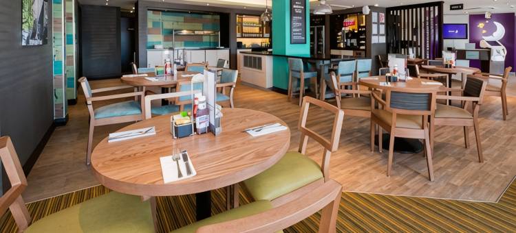 彭里斯普瑞米尔酒店(Premier Inn Penrith)图片