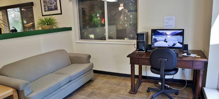 威尔逊维尔凯艺套房酒店(Quality Inn & Suites Wilsonville)图片