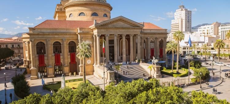 索乌伊拉娜广场酒店(Palazzo Sovrana)图片