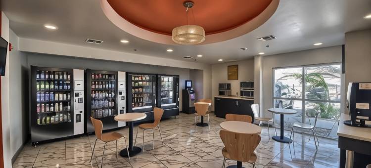 德克萨斯韦斯拉科 6 号汽车旅馆(Motel 6 Weslaco, TX)图片