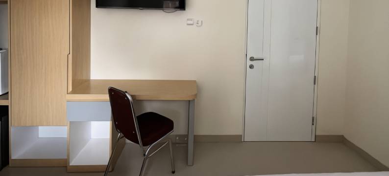 Urbanview Indria Inn Solo by RedDoorz图片