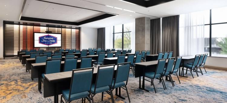 马萨诸塞波士顿沃特敦欢朋套房酒店(Hampton Inn & Suites by Hilton Watertown Boston)图片