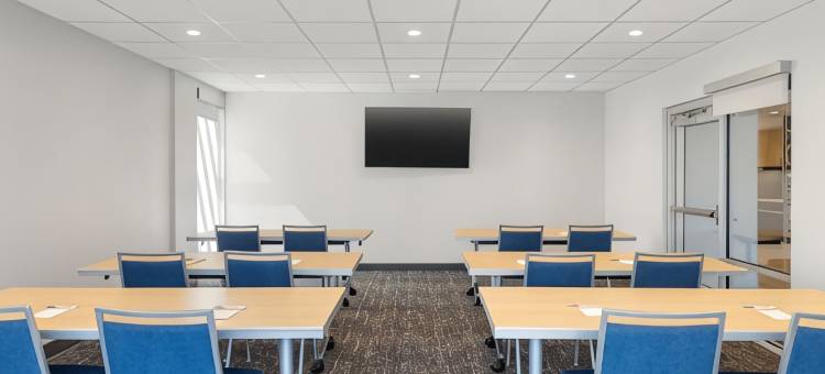 TownePlace酒店日内瓦 SPIRE 学院(TownePlace Suites Geneva at SPIRE Academy)图片