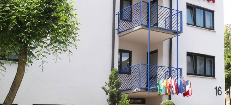 乌拉赫广场阿斯托里亚酒店(Hotel Astoria am Urachplatz)图片