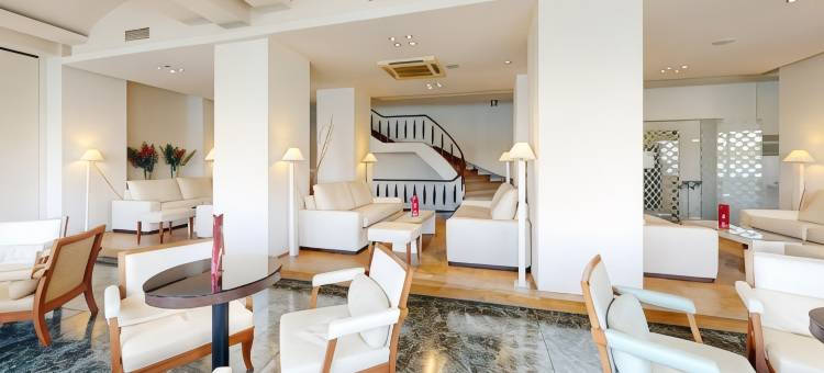 露西酒店(Lucy Hotel)图片