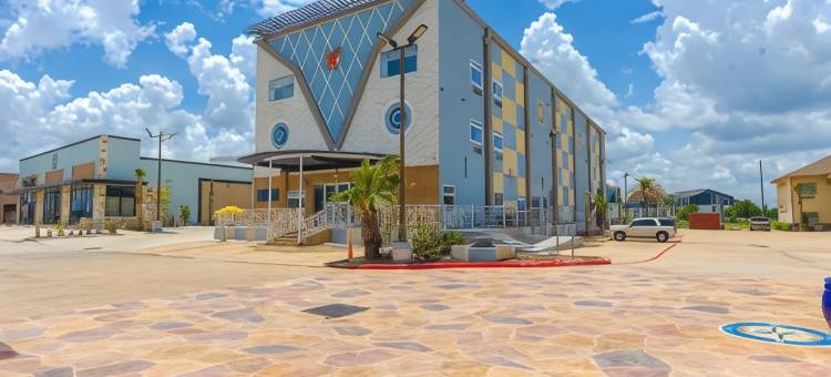 拉维奥马别墅，西公园高速公路6号(La Vyoma Villas, Westpark Hwy 6)图片