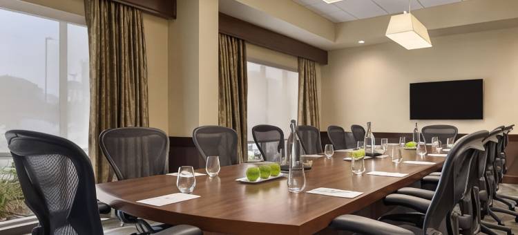 希尔顿达拉斯市场中心大使套房酒店(Embassy Suites by Hilton Dallas Market Center)图片