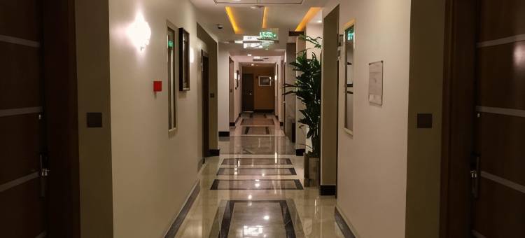 钻石塔酒店(Diamond Tower Hotel)图片
