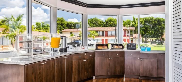 伊克诺旅馆套房酒店(Econo Lodge Inn & Suites)图片