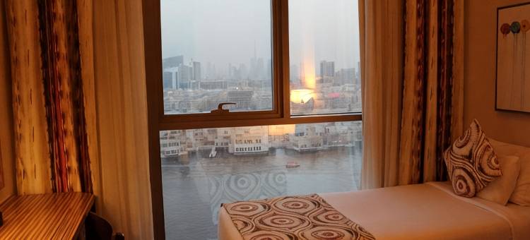 贝斯特韦斯特优质珍珠溪酒店(Best Western Plus Pearl Creek)图片